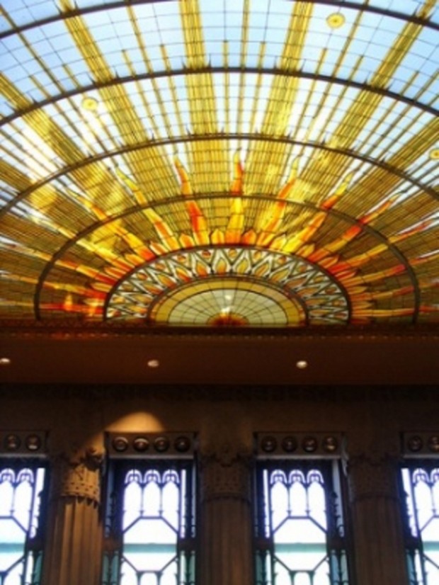 Art Deco di pedalaman