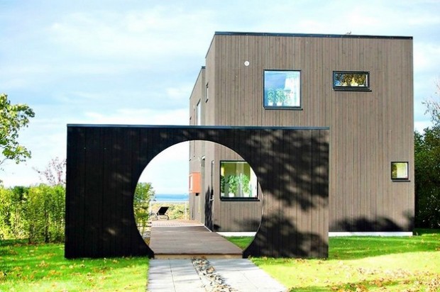 Rumah Sweden dengan pemandangan laut 14