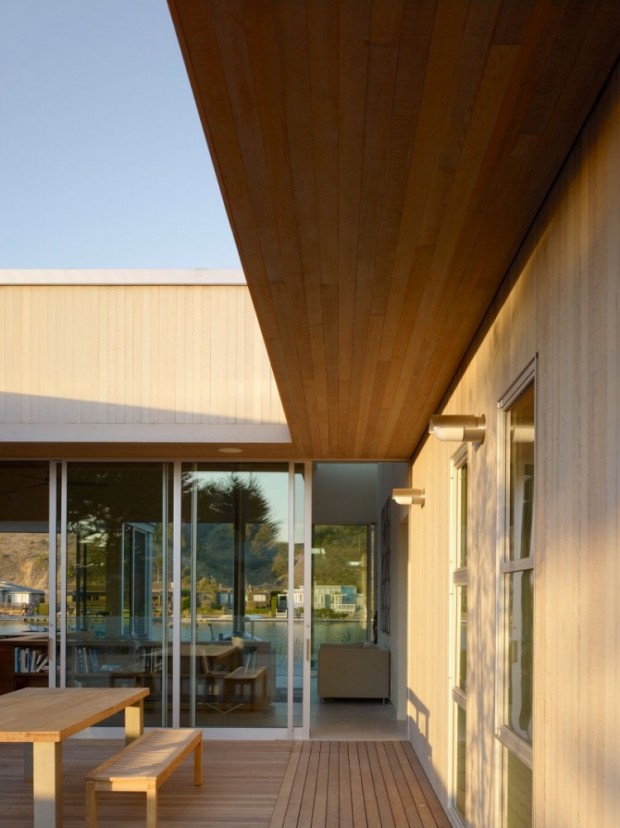 Kediaman California 4