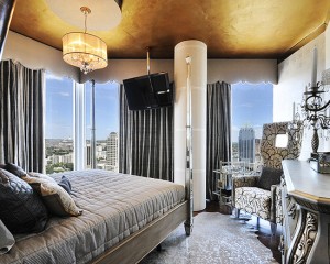 Bilik Tidur Siling Emas Art Deco