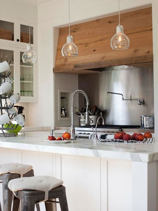 Cahaya di dapur kecil