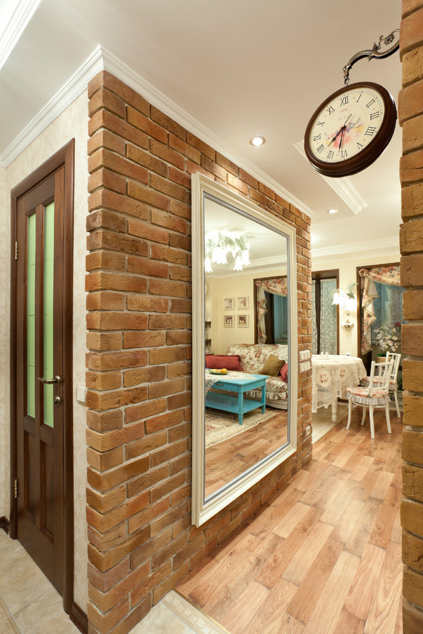 batu hiasan di lorong