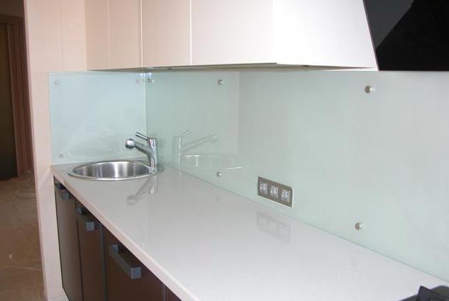 apron dapur kaca