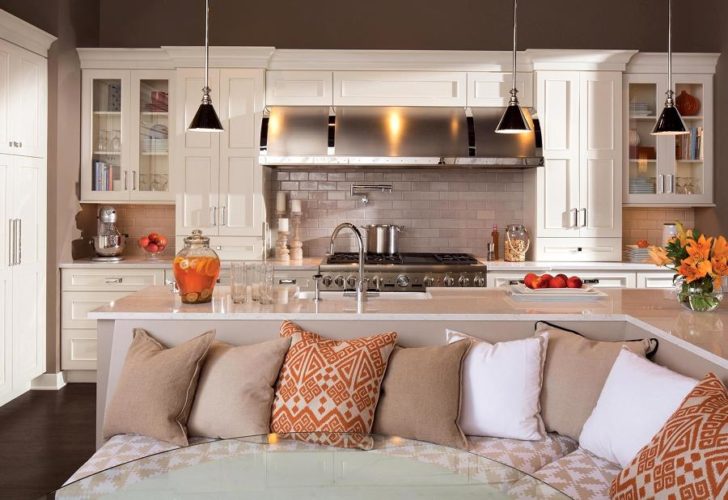 reka bentuk dapur dengan sofa