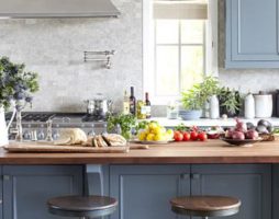 Bagaimana untuk memilih meja untuk dapur? 5 kriteria teratas untuk membantu anda membuat keputusan